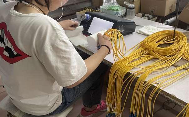 九龙城区网络工程中几种常用的光纤连接器